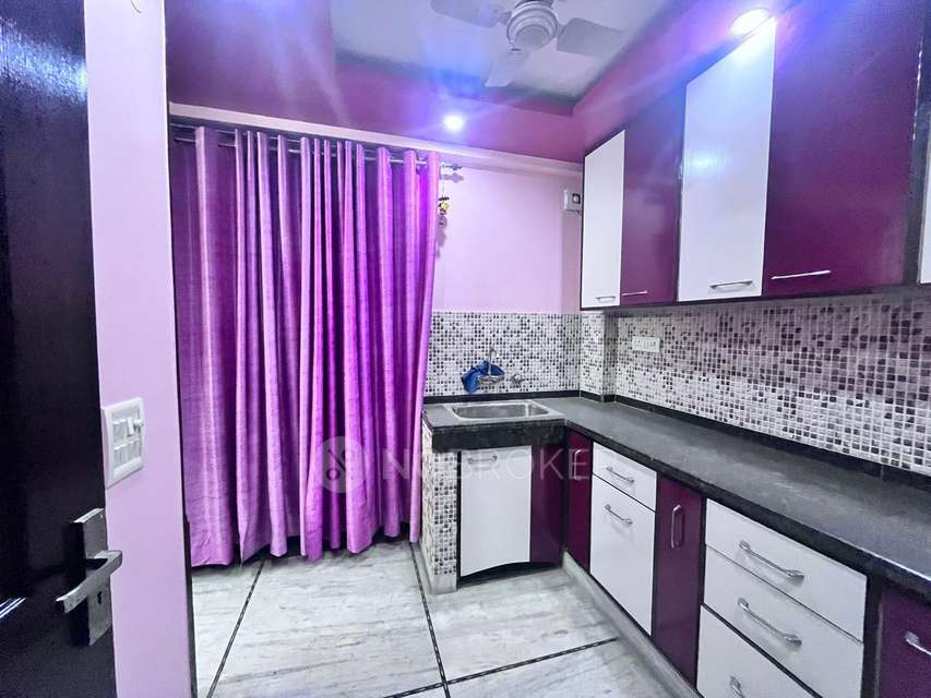 3 BHK Flat For Sale  In Mahavir Enclave I South
