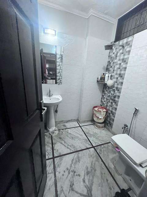 3 BHK Flat For Sale  In Mahavir Enclave I South