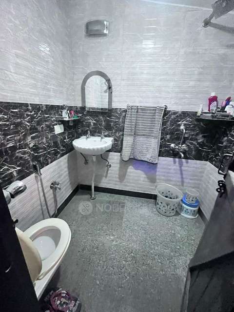 3 BHK Flat For Sale  In Mahavir Enclave I South