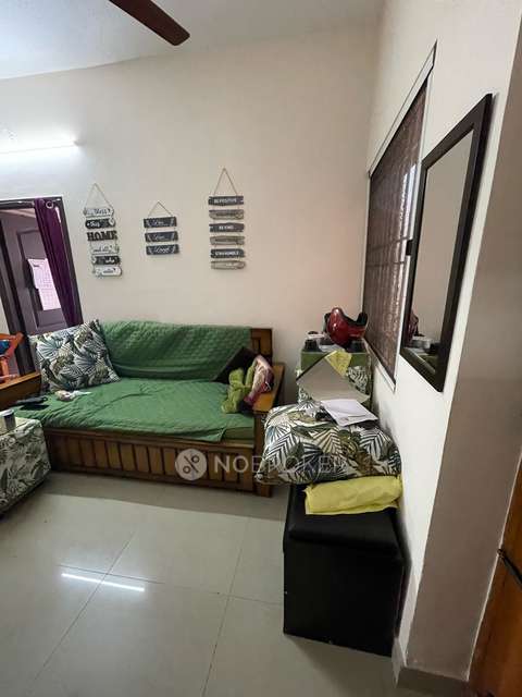 2 BHK Flat In Oyester Mullaivanam Apartment For Sale  In Cholambedu