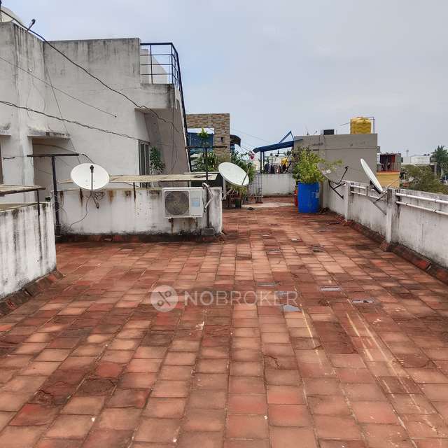 2 BHK Flat In Oyester Mullaivanam Apartment For Sale  In Cholambedu