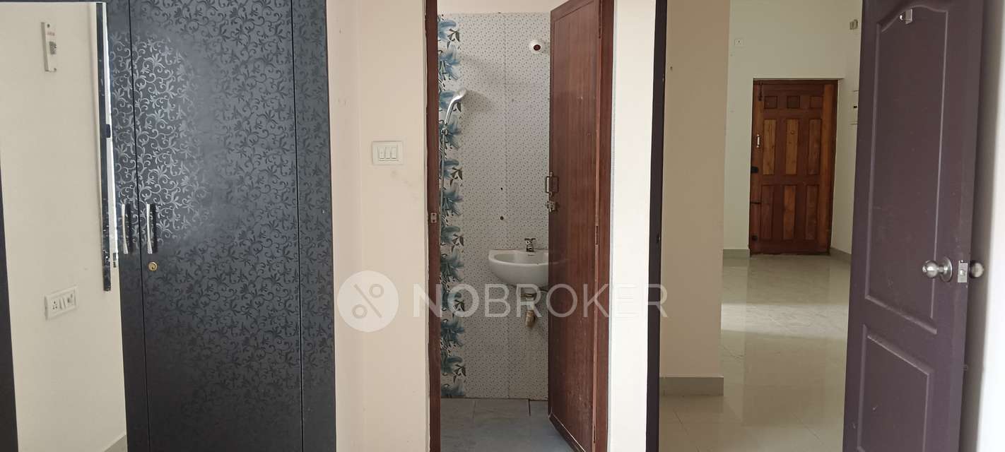 2 BHK Flat In Oyester Mullaivanam Apartment For Sale  In Cholambedu