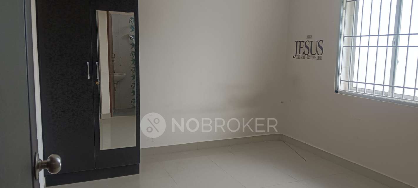 2 BHK Flat In Oyester Mullaivanam Apartment For Sale  In Cholambedu