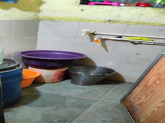 1 BHK Flat In Sra Building For Sale  In Ghatkopar West