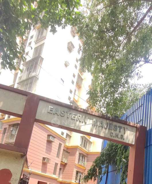 1 BHK Flat In Eastern Majesty Chs For Sale  In Mulund East