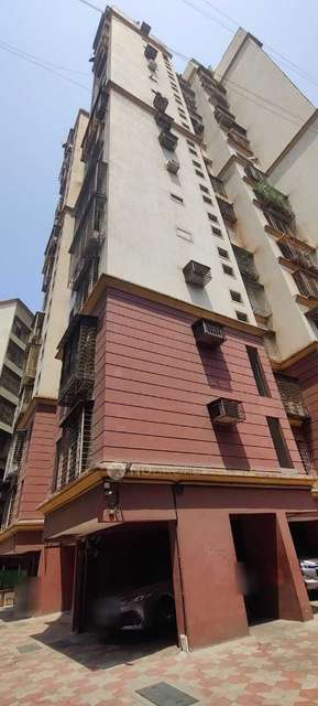 1 BHK Flat In Eastern Majesty Chs For Sale  In Mulund East