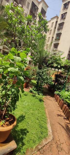 1 BHK Flat In Eastern Majesty Chs For Sale  In Mulund East