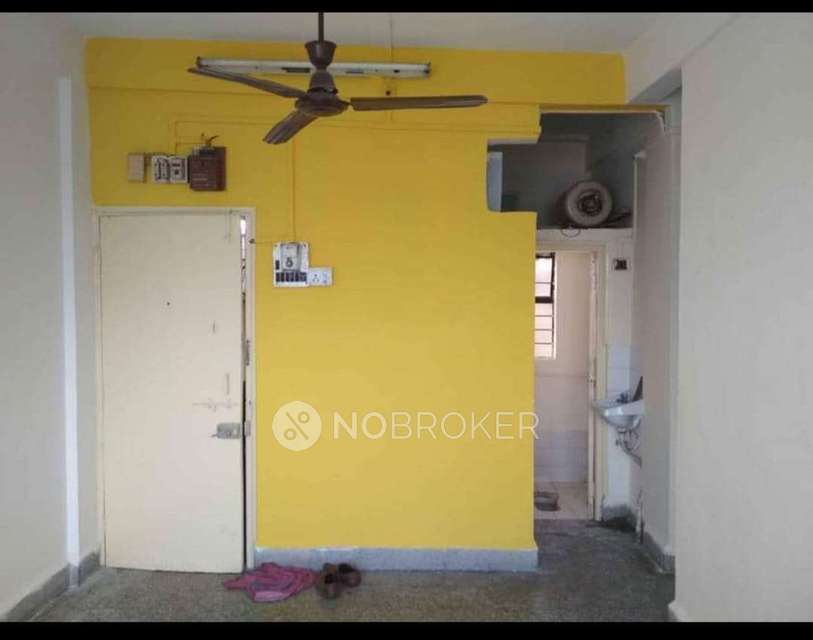 2 BHK Flat In Nirmala Housing Society for Rent  In Chinchwad