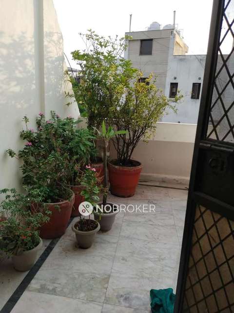 3 BHK Flat In Apartment For Sale  In Safdarjung Enclave 