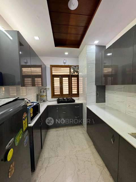 3 BHK Flat For Sale  In Tilak Nagar