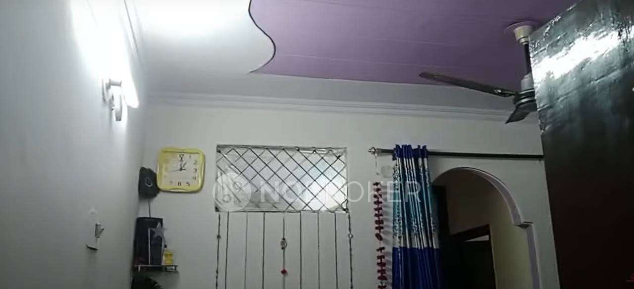 2 BHK Flat In Ekta Apartment For Sale  In Laxmi Nagar