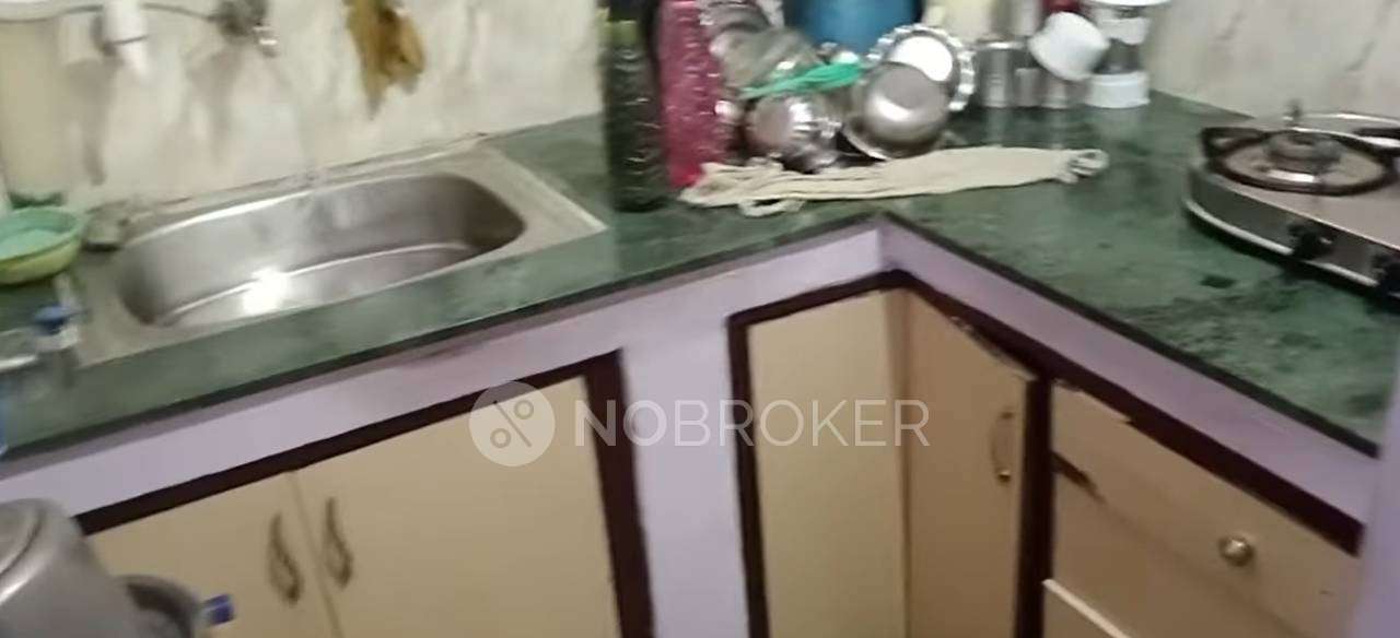 2 BHK Flat In Ekta Apartment For Sale  In Laxmi Nagar