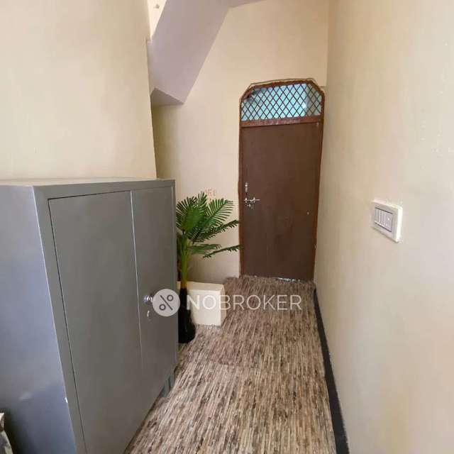 PG for Girls in Sangam Vihar