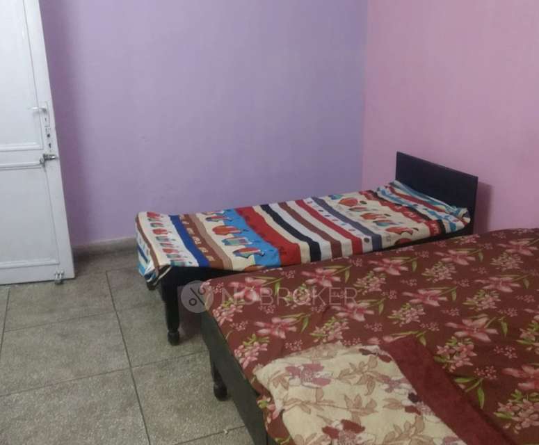 PG for Boys in Sector 12