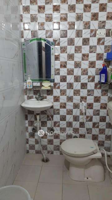 3 BHK Flat In Krishna Apartment  For Sale  In Rajendra Nagar