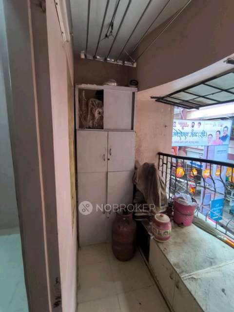 1 RK Flat In Omkar Plaza For Sale  In Wagle Industrial Estate