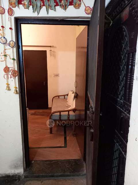 4 BHK Flat For Sale  In Pitampura