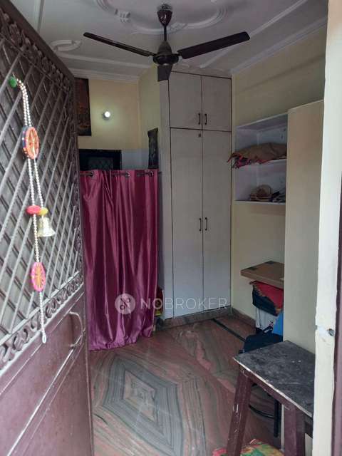 4 BHK Flat For Sale  In Pitampura