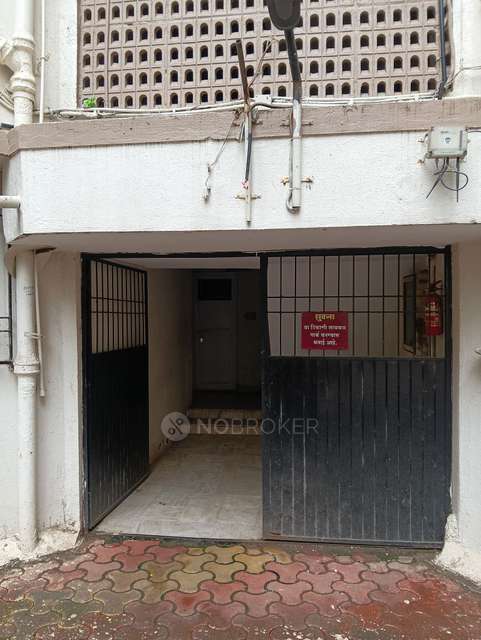2 BHK Flat In Rajarshi Shahu Society, Rajarshi Shahu Society For Sale  In Mulund East