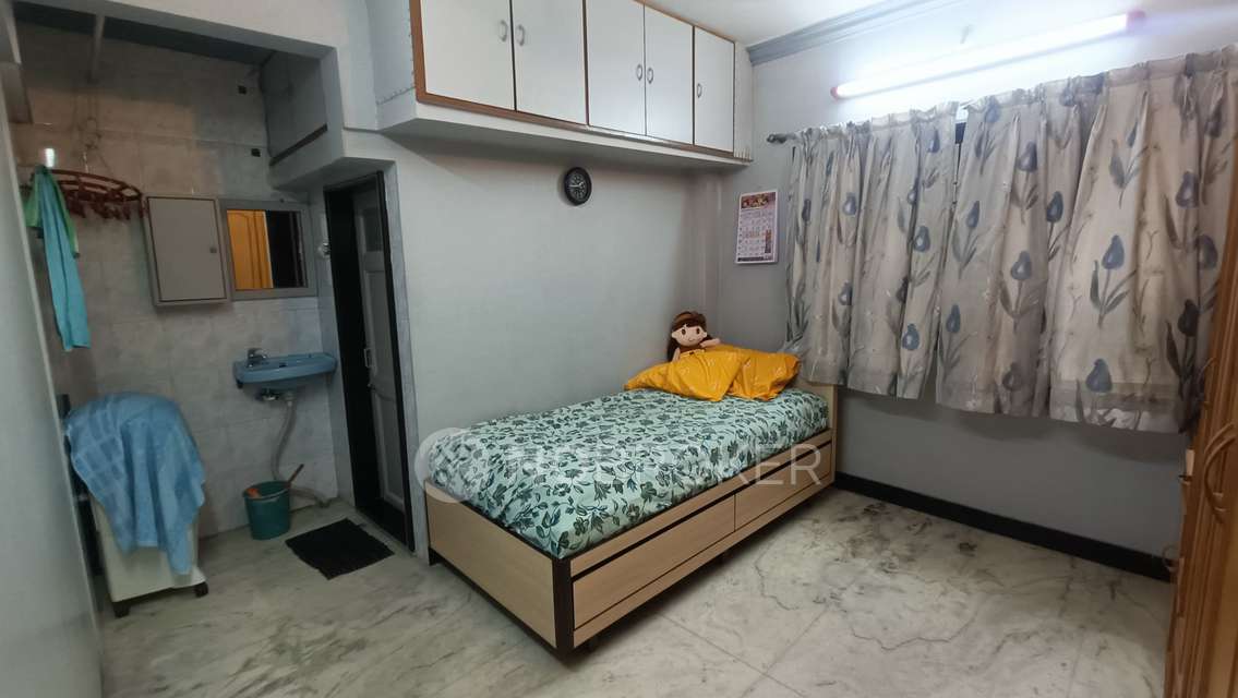 2 BHK Flat In Rajarshi Shahu Society, Rajarshi Shahu Society For Sale  In Mulund East