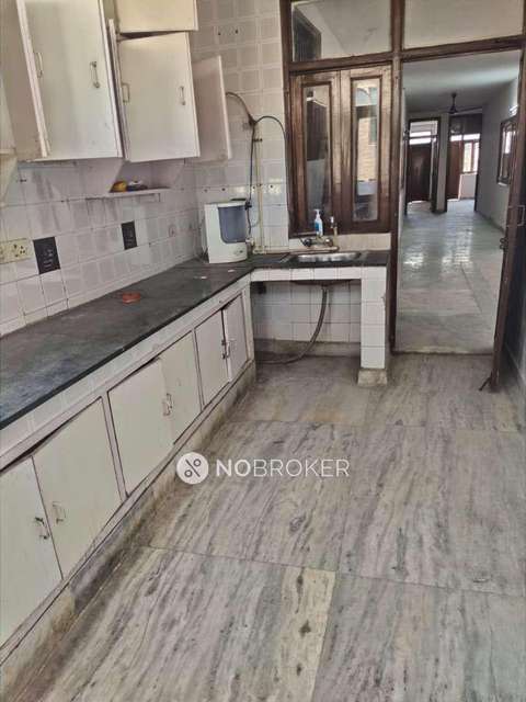 4 BHK Flat For Sale  In East Of Kailash