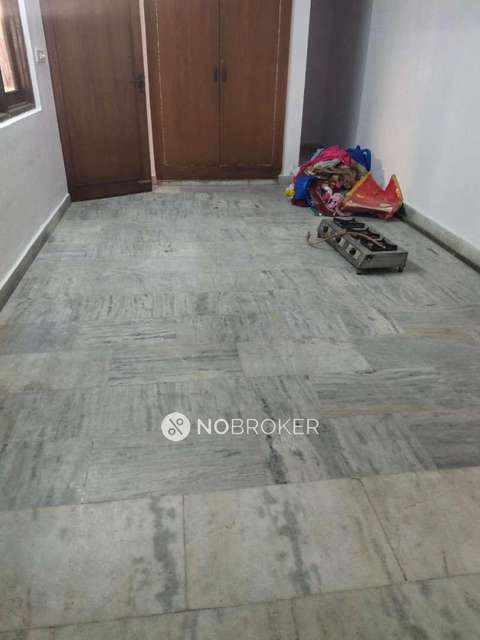 4 BHK Flat For Sale  In East Of Kailash