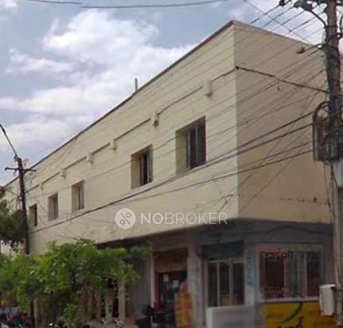 4+ BHK Flat For Sale  In Thumukunta