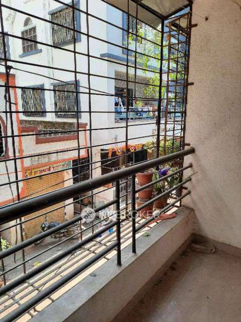 1 BHK Flat In 7 Hills Tower For Sale  In  Manjari Budruk