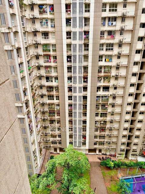 1 BHK Flat In Lodha Amara, Thane For Sale  In Thane