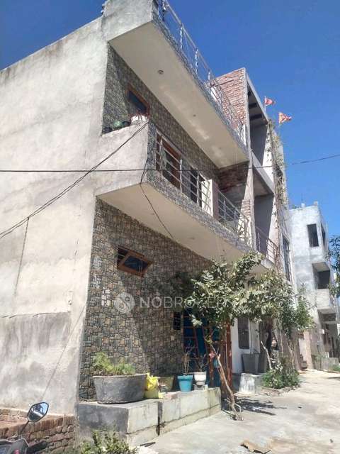 2 BHK House For Sale  In Cwvf+fjf, Garhi Harsaru, Gurugram, Haryana 122505, India