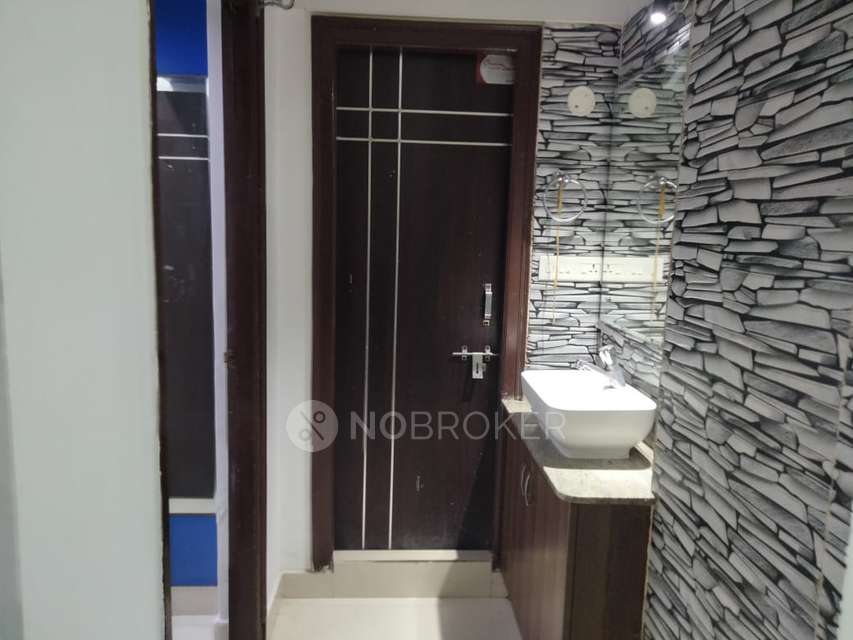 2 BHK Flat In Girija Marvel For Sale  In Chanda Nagar