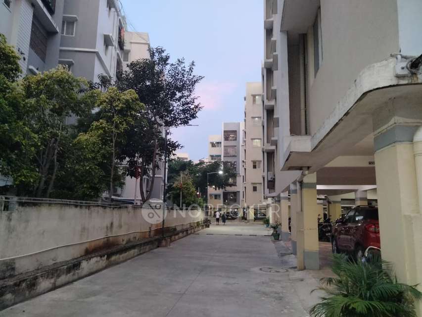 2 BHK Flat In Girija Marvel For Sale  In Chanda Nagar