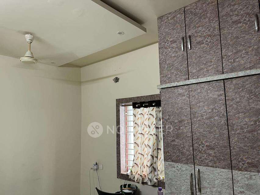 Single Room for Male In 3 BHK In Apartment In Madhapur