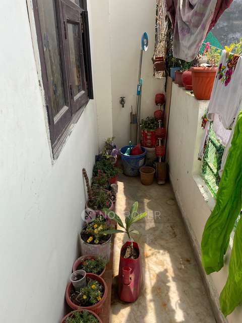 3 BHK Flat In Shre Ram Society For Sale  In Param Puri