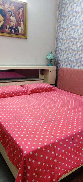 PG for Boys in Connaught Place