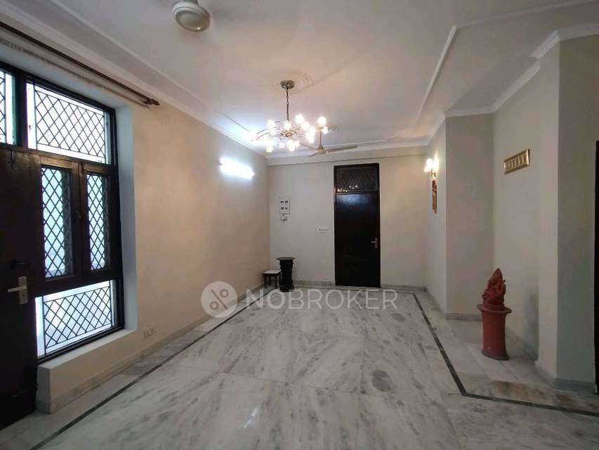 3 BHK Flat In Ashoka Enclave Part 2, Sector 37 For Sale  In Sector 37