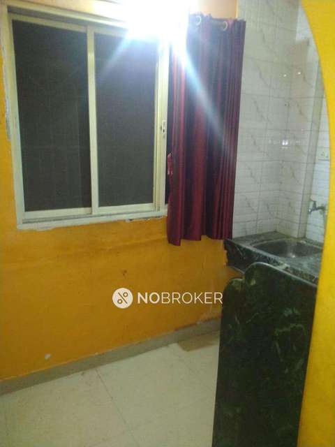 1 BHK Flat In Prakash Apartmnet  For Sale  In Kalyan East, 