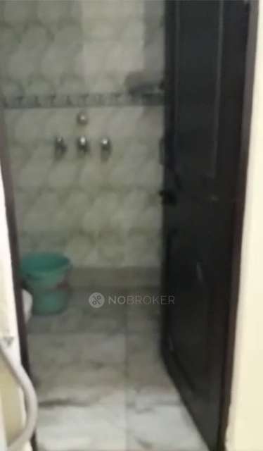 PG for Girls in Janakpuri