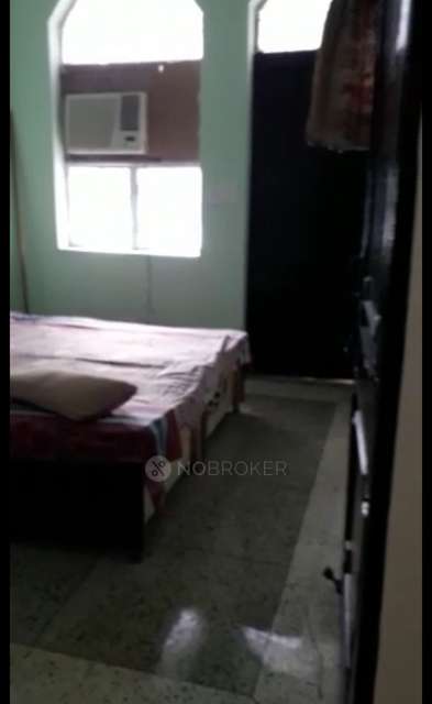 PG for Girls in Janakpuri