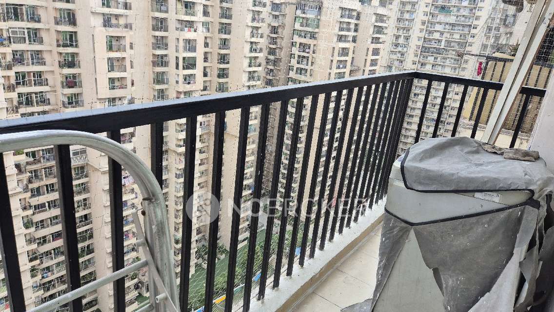 2 BHK Flat In 6th Avenue for Rent  In Sector 4