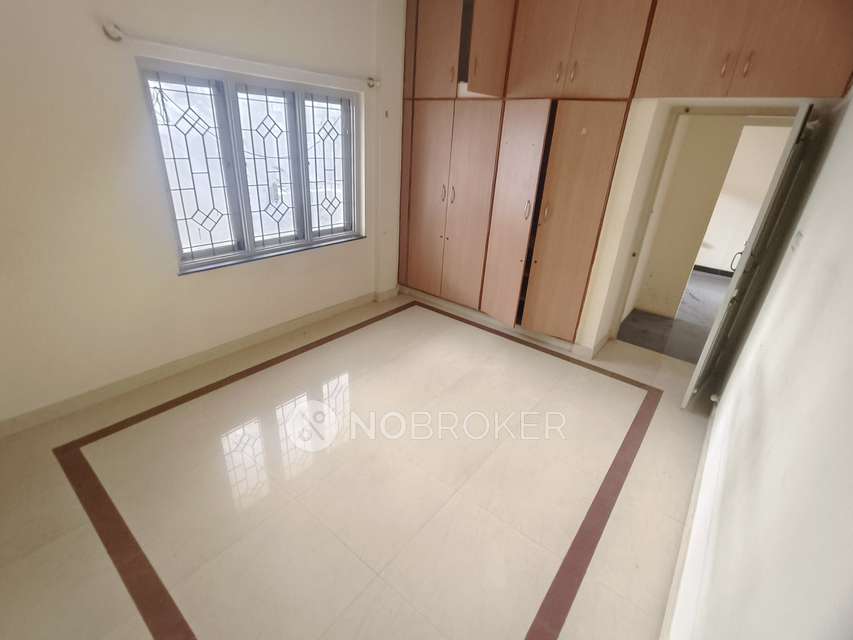 4+ BHK House For Sale  In 41, 34th Main Rd, Vysya Bank Colony, Tmc Layout, 1st Phase, J. P. Nagar, 