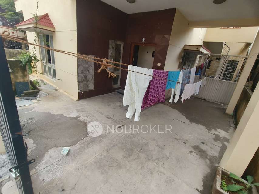 4+ BHK House For Sale  In 41, 34th Main Rd, Vysya Bank Colony, Tmc Layout, 1st Phase, J. P. Nagar, 