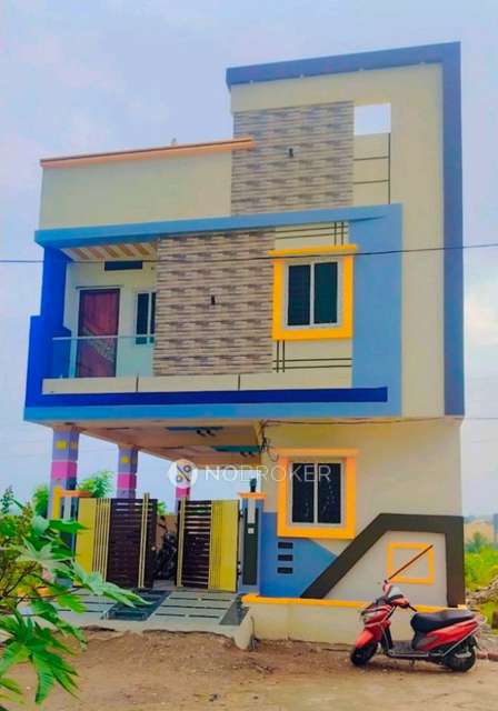 3 BHK Flat In Ventakataramana Nilayam  For Sale  In Jagadgiri Gutta