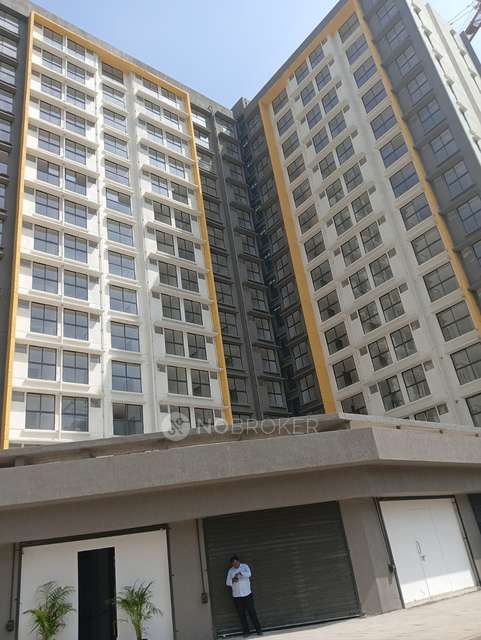 2 BHK Flat In Lodha Palava Crown Dombivali For Sale  In Dombivli East