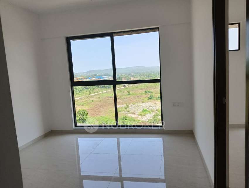 2 BHK Flat In Lodha Palava Crown Dombivali For Sale  In Dombivli East