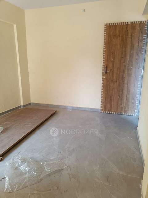 1 BHK Flat For Sale  In Khemani Industry Area