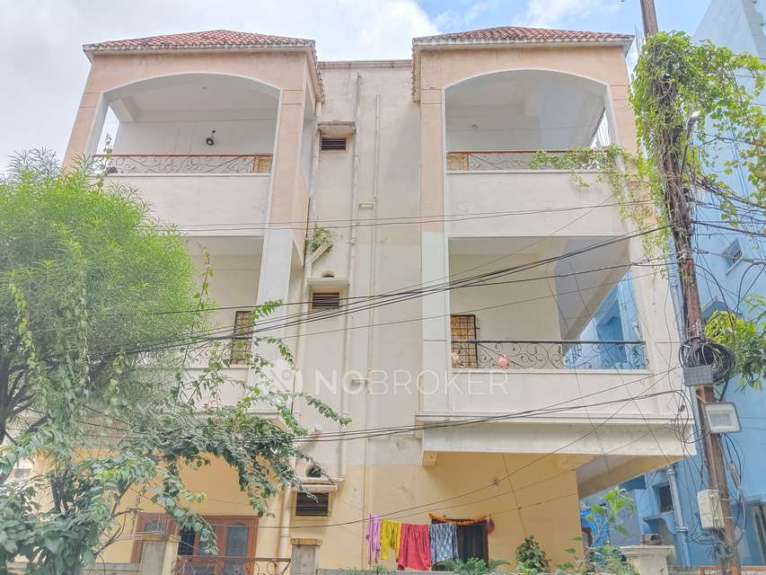 2 BHK Flat In Crescent Apartment For Sale  In Vittal Nagar, Adikmet