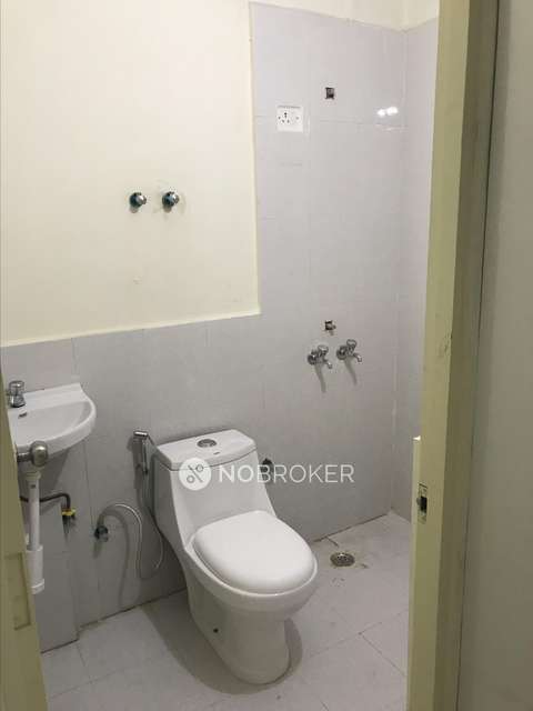 2 BHK Flat In Pyramid Urban Homes For Sale  In Sector-70 A