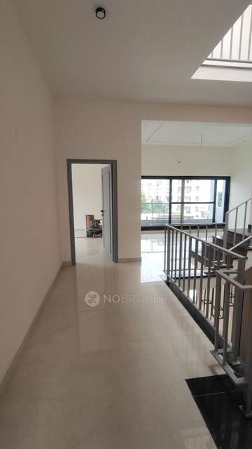 4+ BHK House For Sale  In Basavanapura