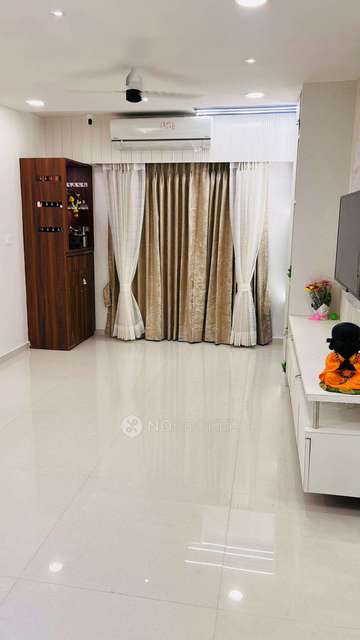 2 BHK Flat In Mayfair The View For Sale  In Vikhroli West